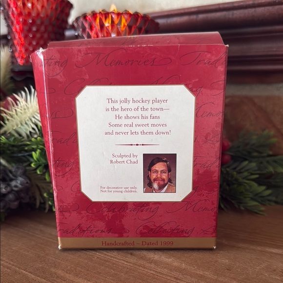 1999 Vintage Keepsake North Pole Star Ornament - Picture 2 of 2